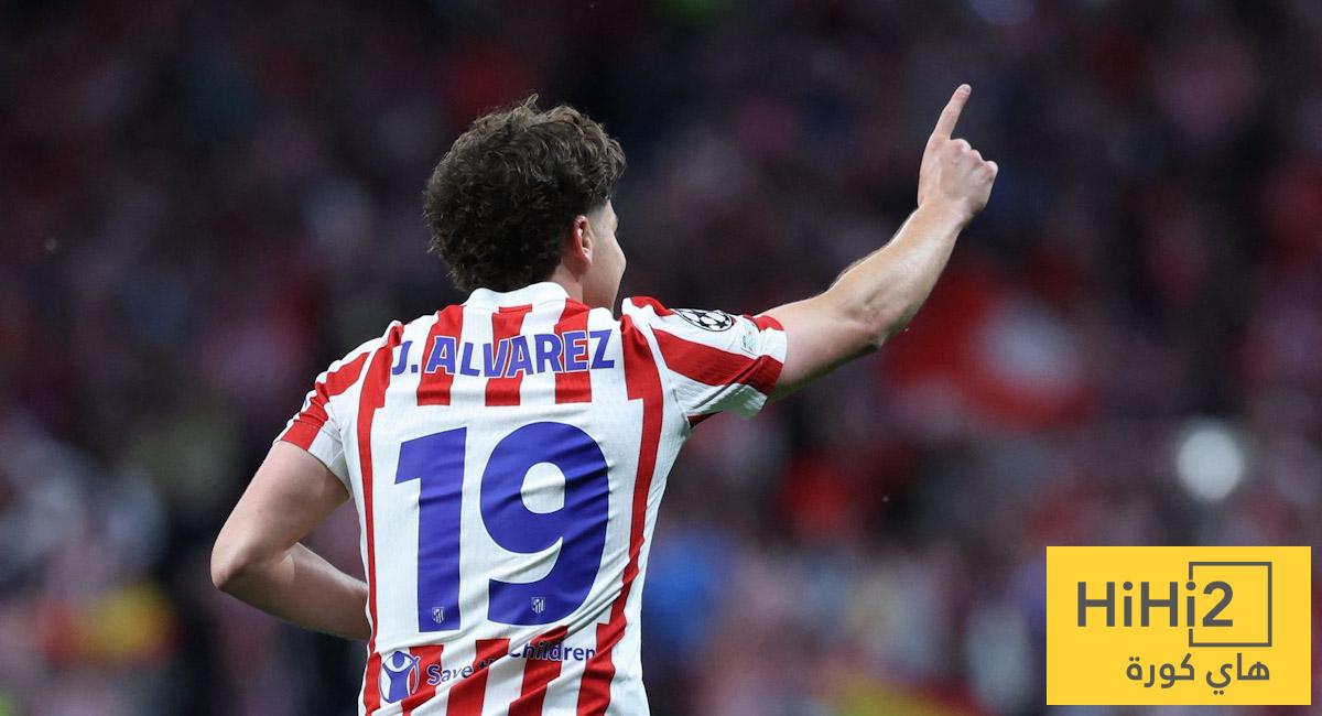 برشلونة يترقب قرار ألفاريز وسط تحركات للبدائل