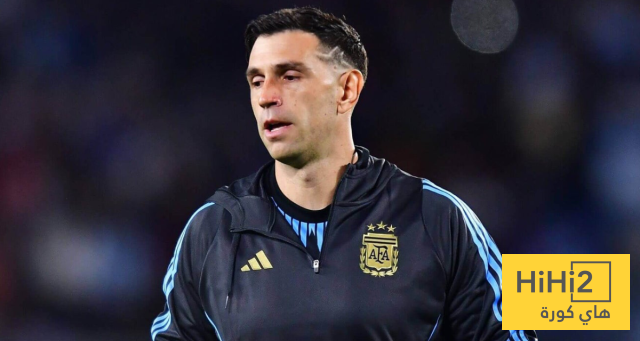 شكوك حول مشاركة إيميليانو مارتينيز ضد الجزائر